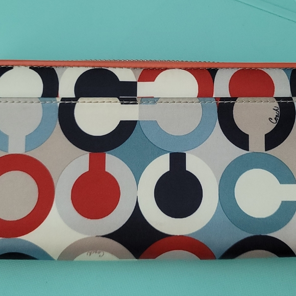 Wallet - Picture 3 of 3